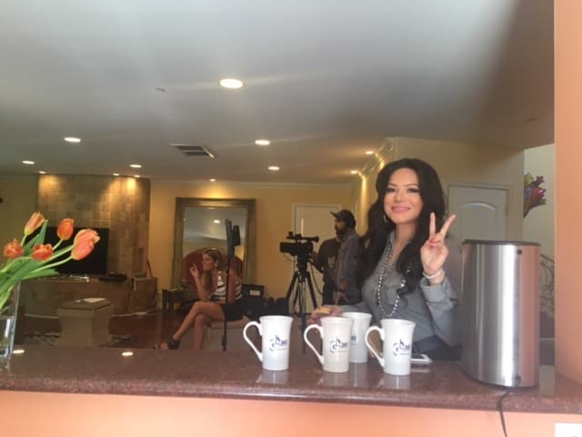 Un saludito para la cámara