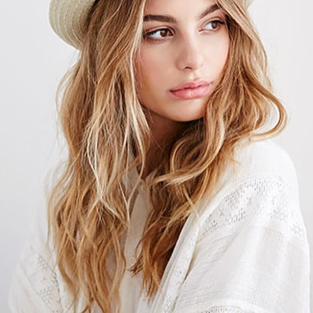 “Usé aparatos toda mi adolescencia", declaró en entrevista Morrone.