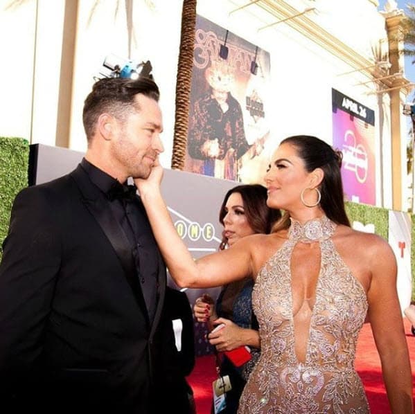 La pareja dejó ver su amor durante la pasada entrega de los Billboard Latin Musica Awards 2018, que se llevó a cabo el pasado 26 de abril en Las Vegas, Nevada.