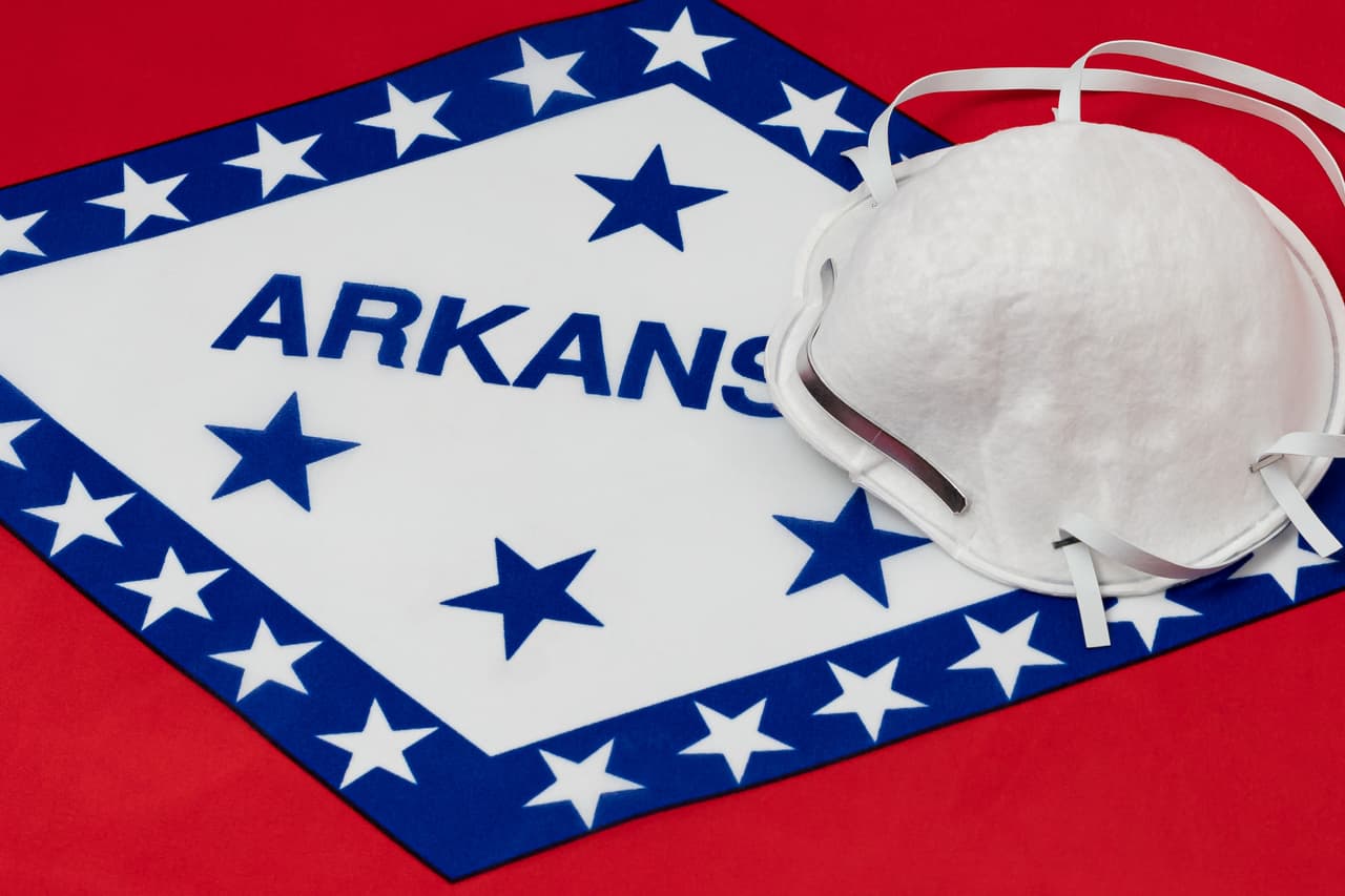 <h3 class="cms-H3-H3">Arkansas</h3>
<br>
<br>Dosis totales administradas: 2,240,617
<br>Tasa total de dosis administradas (por 100 k de pop total): 74,247.
<br>