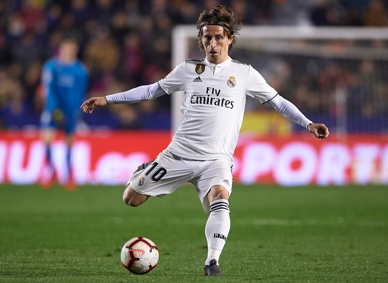 UEFA investiga a Sergio Ramos por hacerse amonestar
