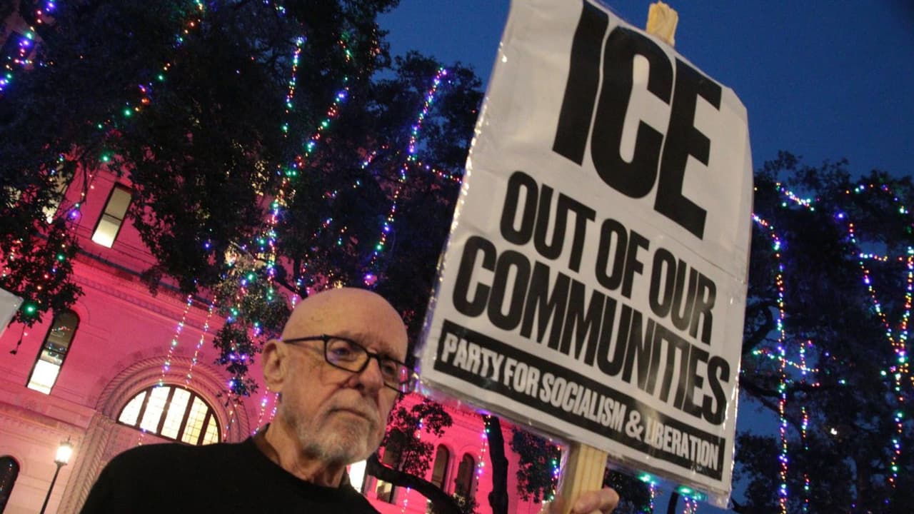 Los manifestantes concluyeron la protesta con la promesa de mantener la presión pública sobre ICE y otras autoridades federales y locales, exigiendo investigaciones exhaustivas y la protección de los derechos de los ciudadanos durante los operativos migratorios.