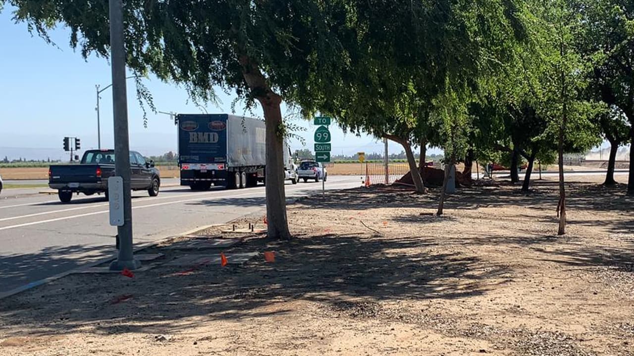Motociclista muere en accidente de tránsito en el centro este de Fresno
