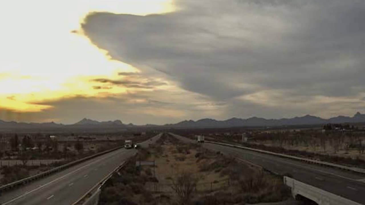 Calor y vientos provocan condiciones favorables para el desarrollo de incendios al sur de Arizona  