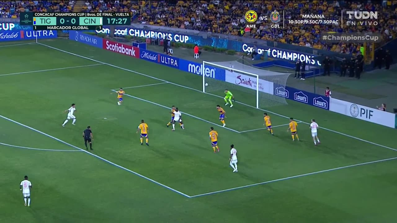 ¡Golazo de Cincinnati! Nahuel se queda parado ante el tiro de Ferreira