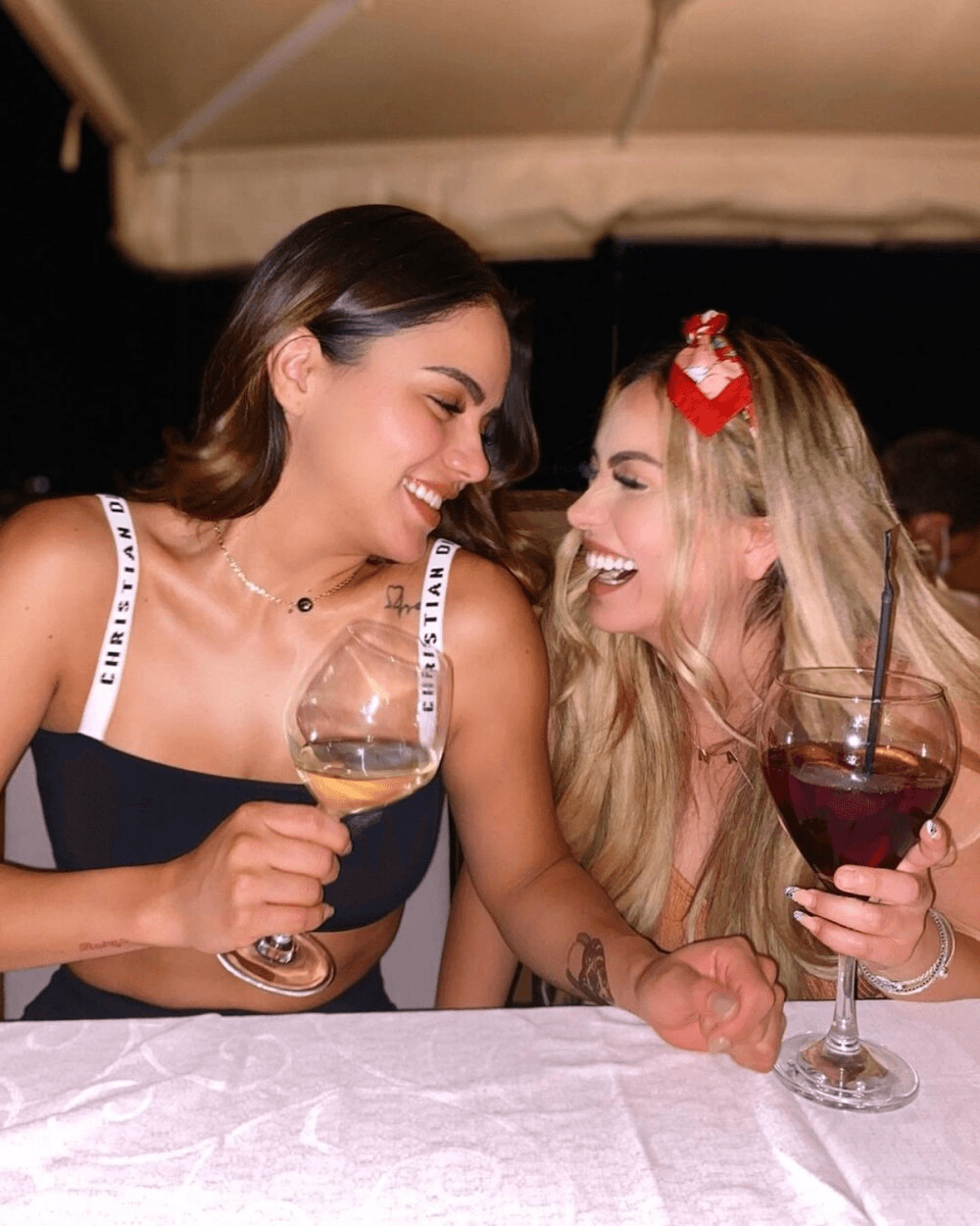 Samadhi Zendejas y su hermana Claudia Dassana son como gotas de agua.