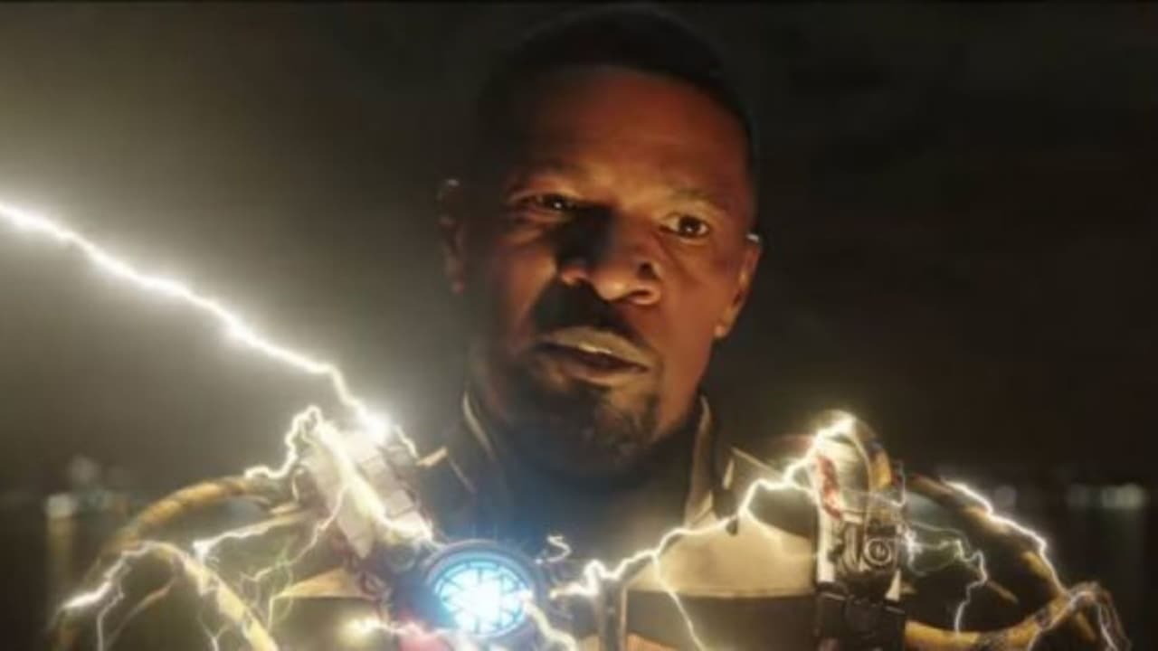 Jaime Foxx vuelve como Electro aunque ahora con un diseño diferente, más apegado al cómic.