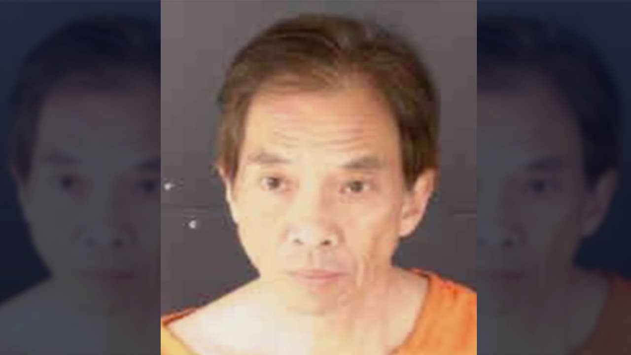 Acupunturista de Sarasota enfrenta varios cargos por grabar a sus pacientes mientras se desvestían 