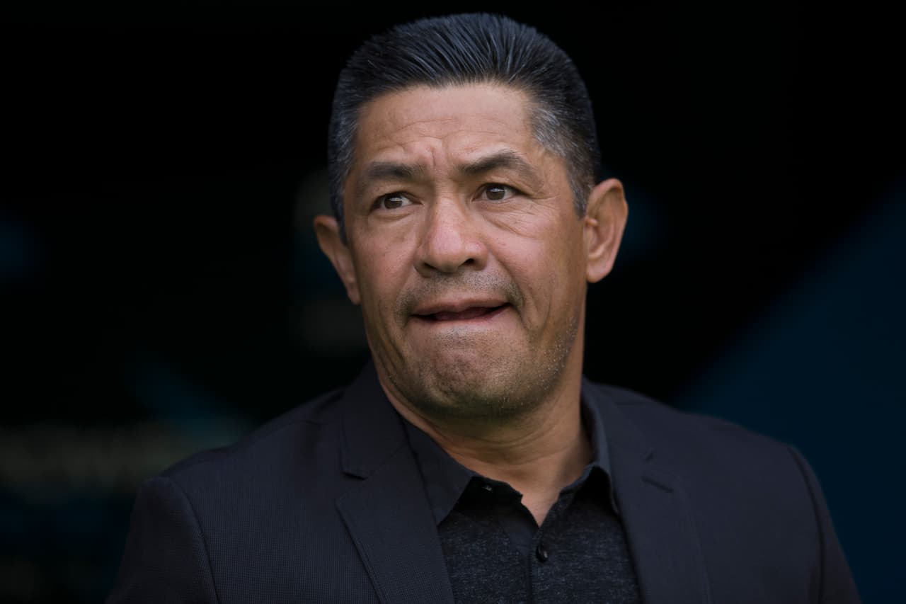 Ignacio Ambriz teme por su continuidad en el América