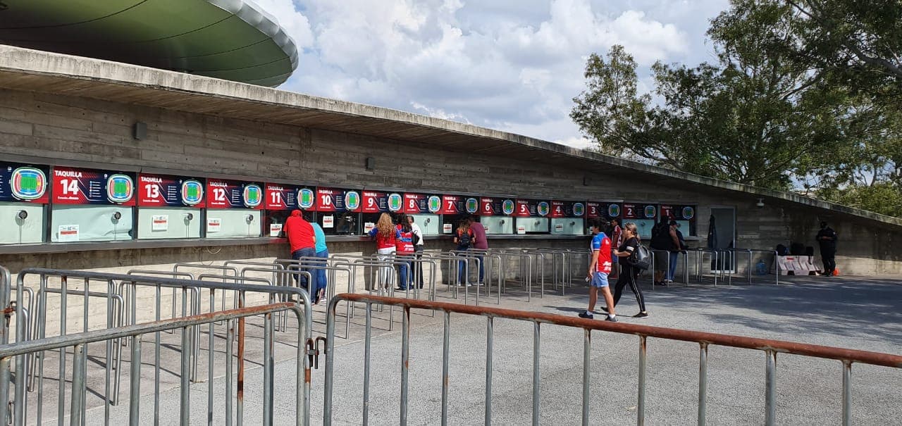 Así lucen las taquillas del Estadio Akron