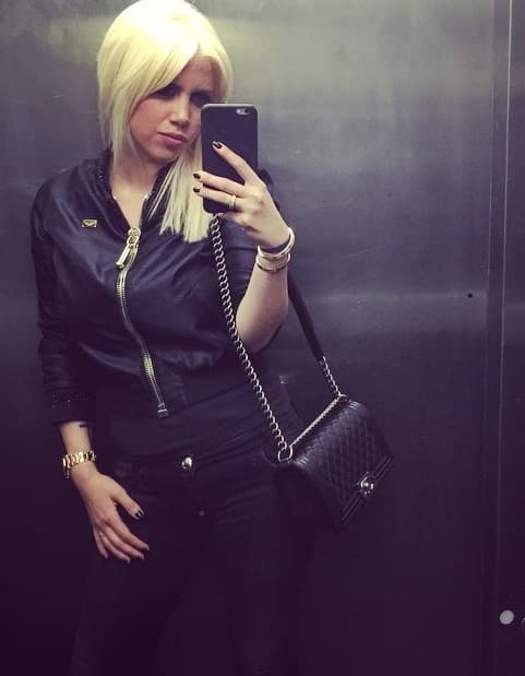 La argentina siempre da de que hablar en Italia, luego de que terminará su relación con Maxi López para andar con el jugador del Inter, Mauro Icardi, y que ha provocado problemas entre los jugadores.