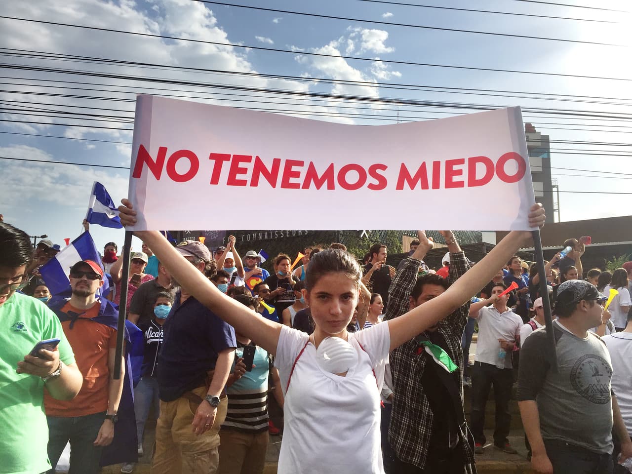 As the days passed and the number of deaths increased, the protests became even larger After several universities in the country were attacked by police and Sandinista Youth mobs, dozens of students barricaded themselves in the Polytechnic University of Managua (UPOLI).