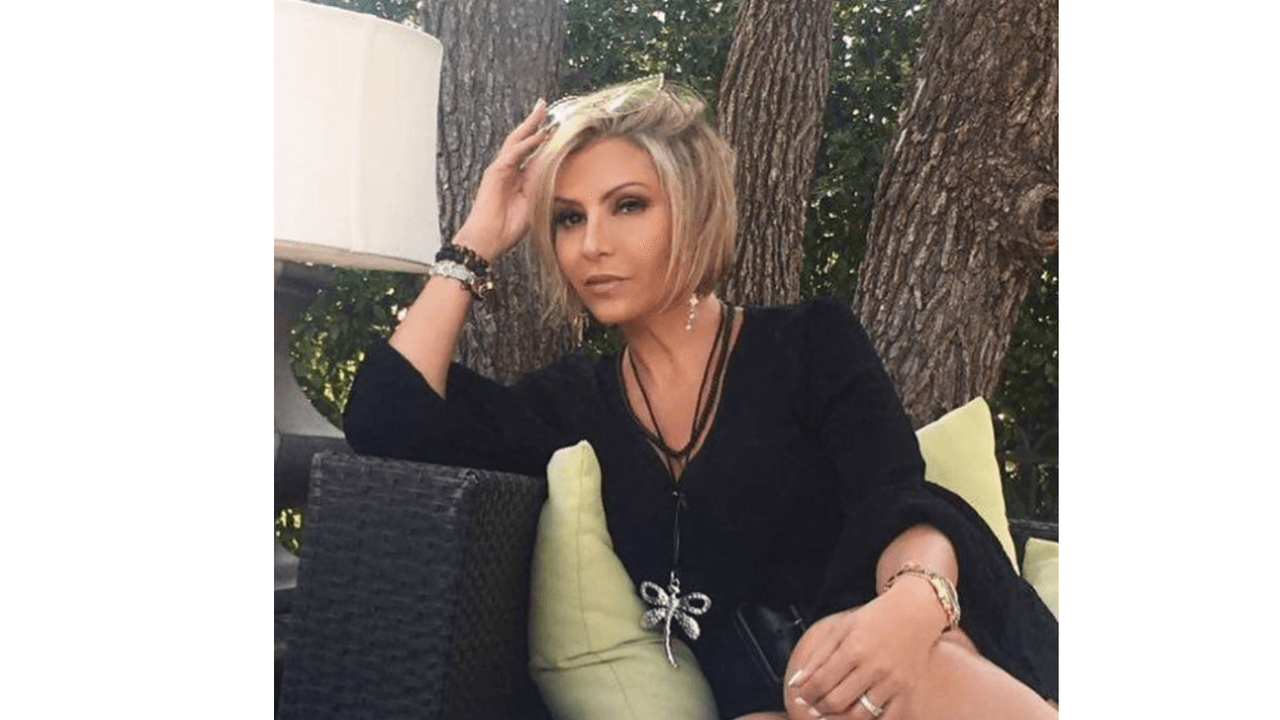 La villana de las telenovelas comparte en sus redes los procedimientos que hacen en su negocio.