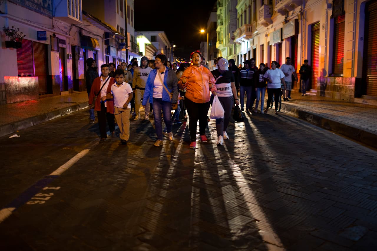 La principal marcha, la de rechazo a los venezolanos, se dirigió a los sitios públicos donde solían pernoctar los venezolanos, pero ya no los encontraron. Muchos huyeron hacia Quito y otros se refugiaron con conocidos en la misma Ibarra.