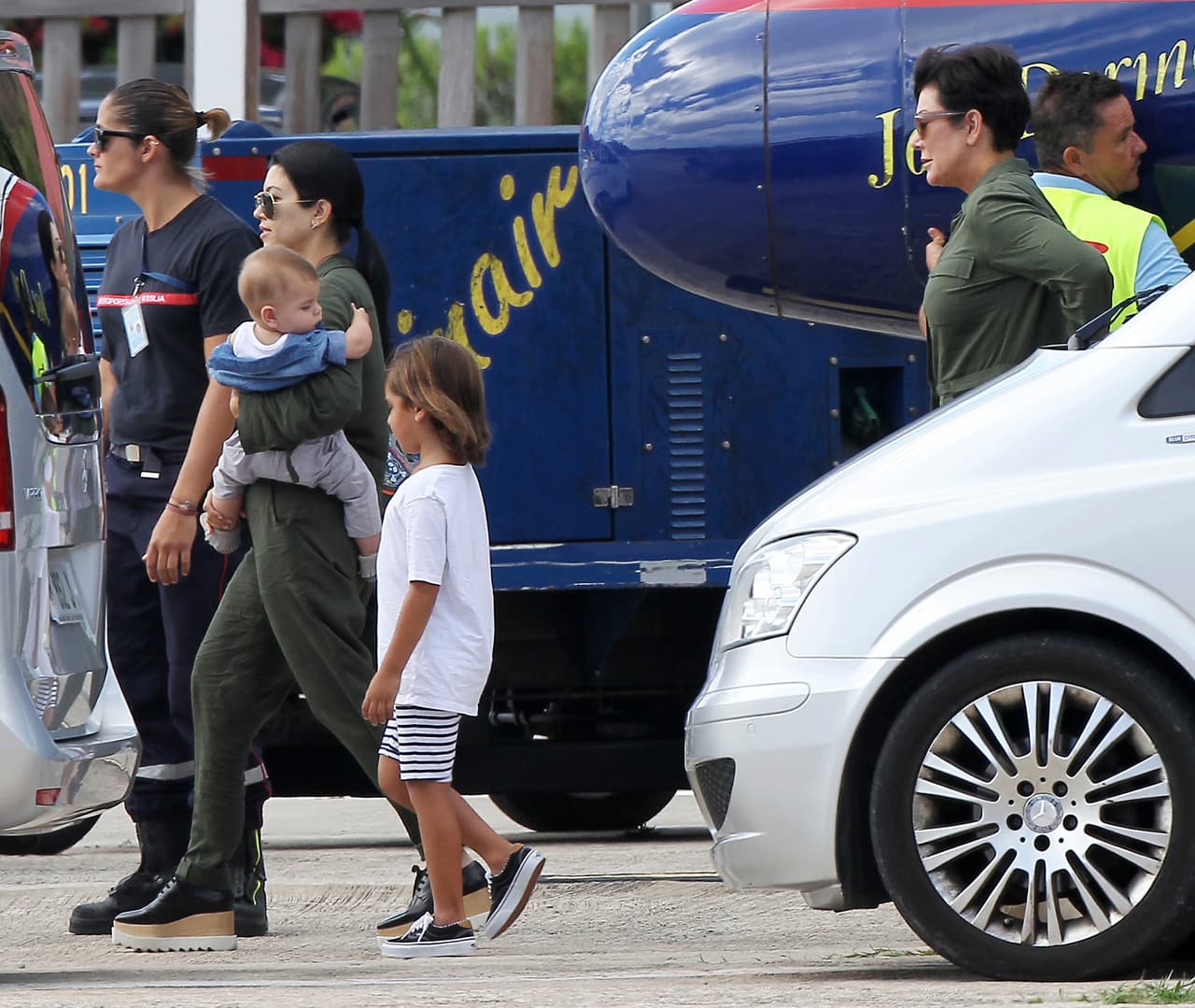 Listas todas para una linda vacación.