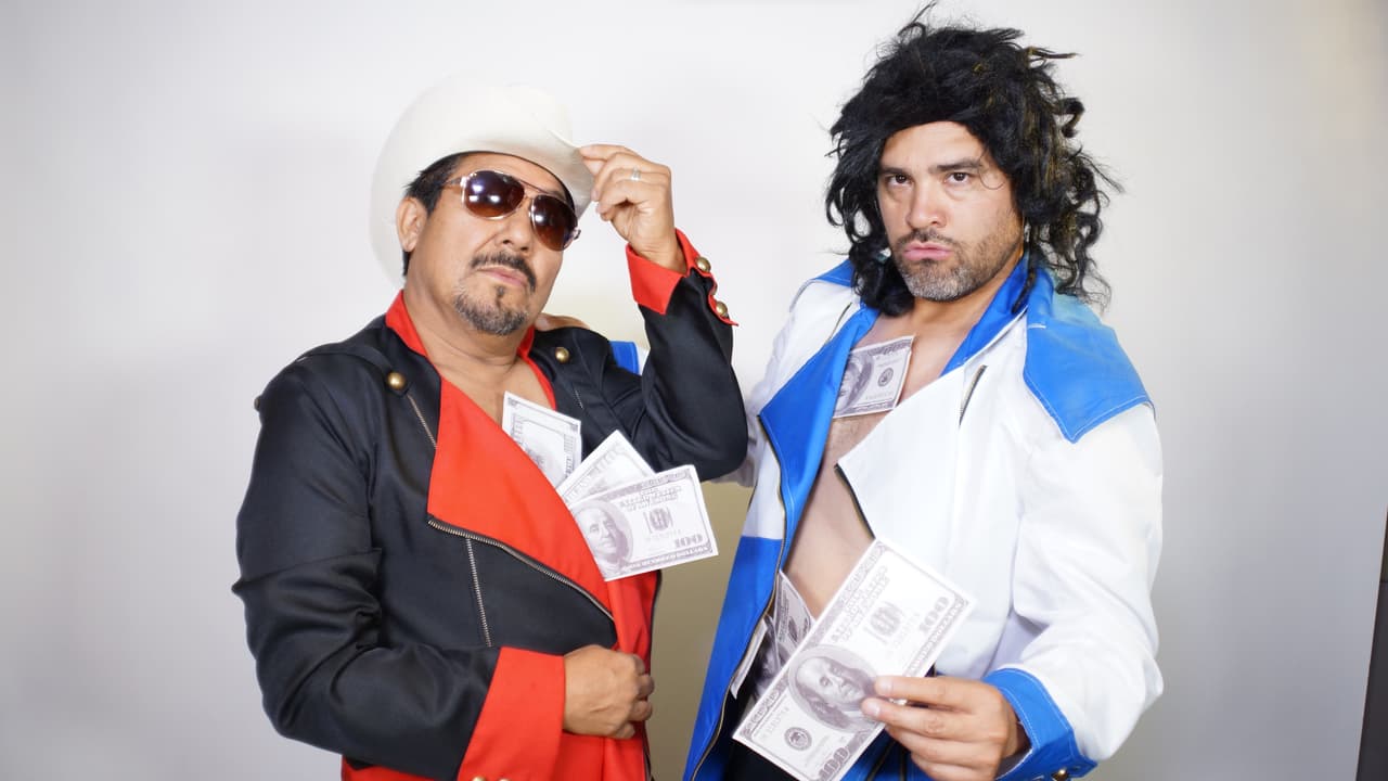 Carla Medrano no se resistió a los encantos de El Feo y Raúl 'El Pelón'.