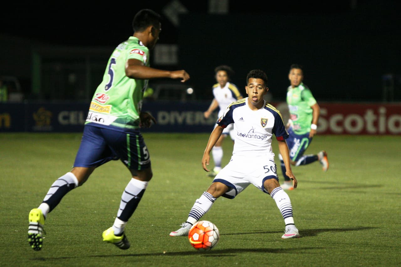 Sebastián Saucedo – El futbolista mexicano nacido en los Estados Unidos defendía los colores del Real Salt Lake en la USL Championship Real Monarchs mientras que los Pumas disputaban la final del futbol mexicano.
<br>