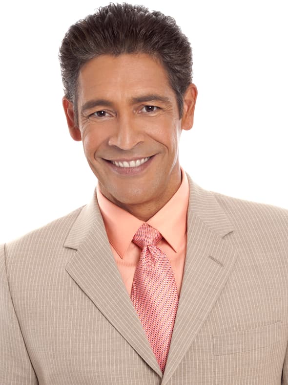 Es nuestro querido Johnny Lozada.