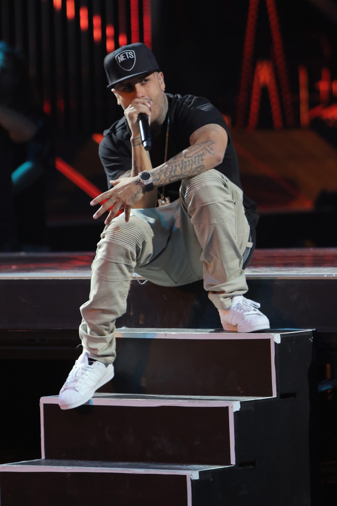 Por su parte, Nicky Jam se llama en realidad Nick Rivera Caminero.