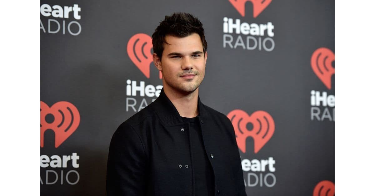 Taylor Lautner