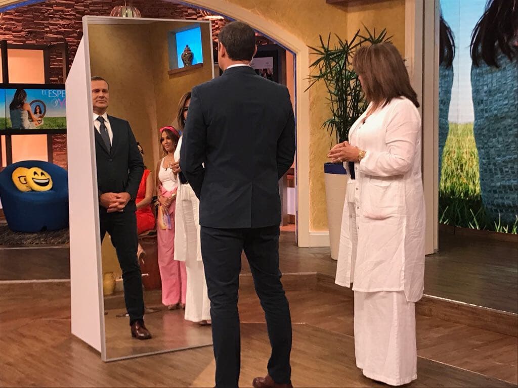 Tocó el turno de Alan Tacher de mirarse al espejo y responder ¿ese hombre frente al espejo qué necesita?