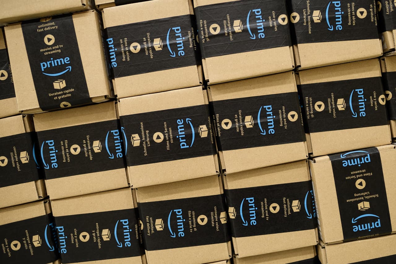 Una mujer recibió por error 150 paquetes de Amazon: esto es lo que decidió hacer con ellos