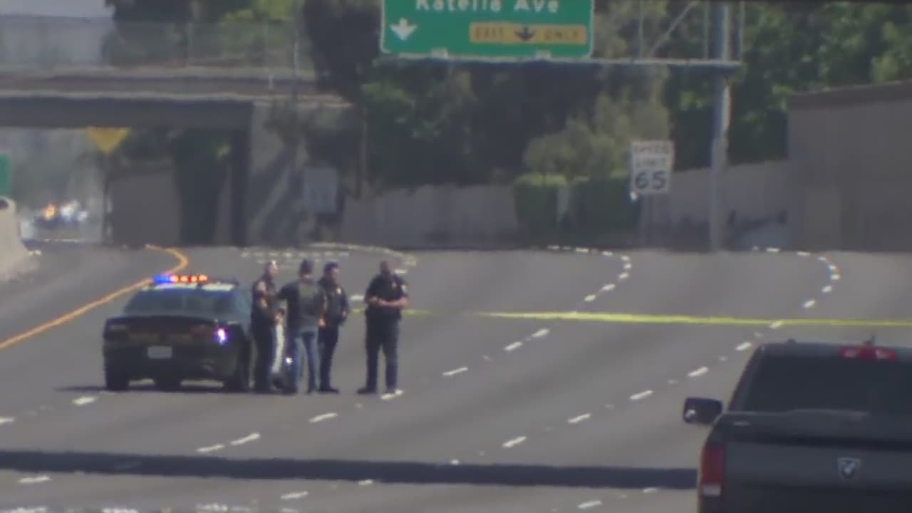 Un menor herido tras aparente balacera en la Autopista 55 en el condado Orange: hay cierre de la vía hacia el norte