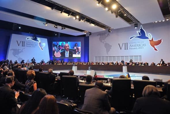 Imagen general de la plenaria.