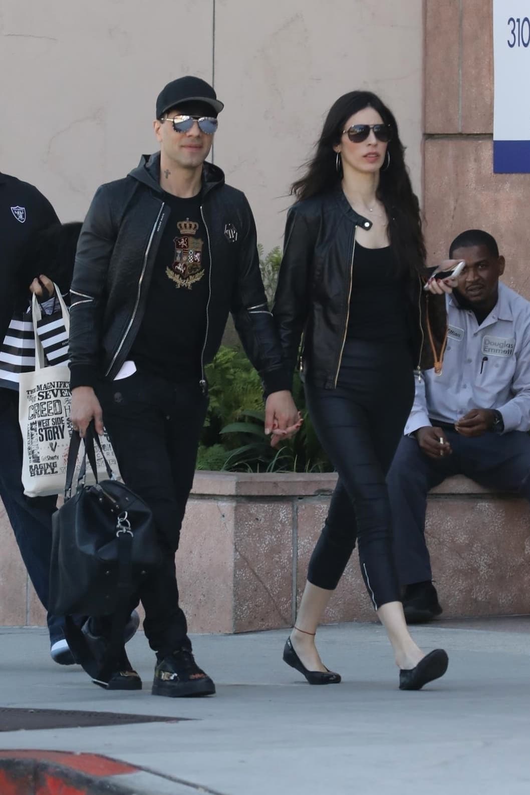 Tras dos divorcios y la amarga separación de Belinda, Criss Angel no parece haber perdido la ilusión en el amor.