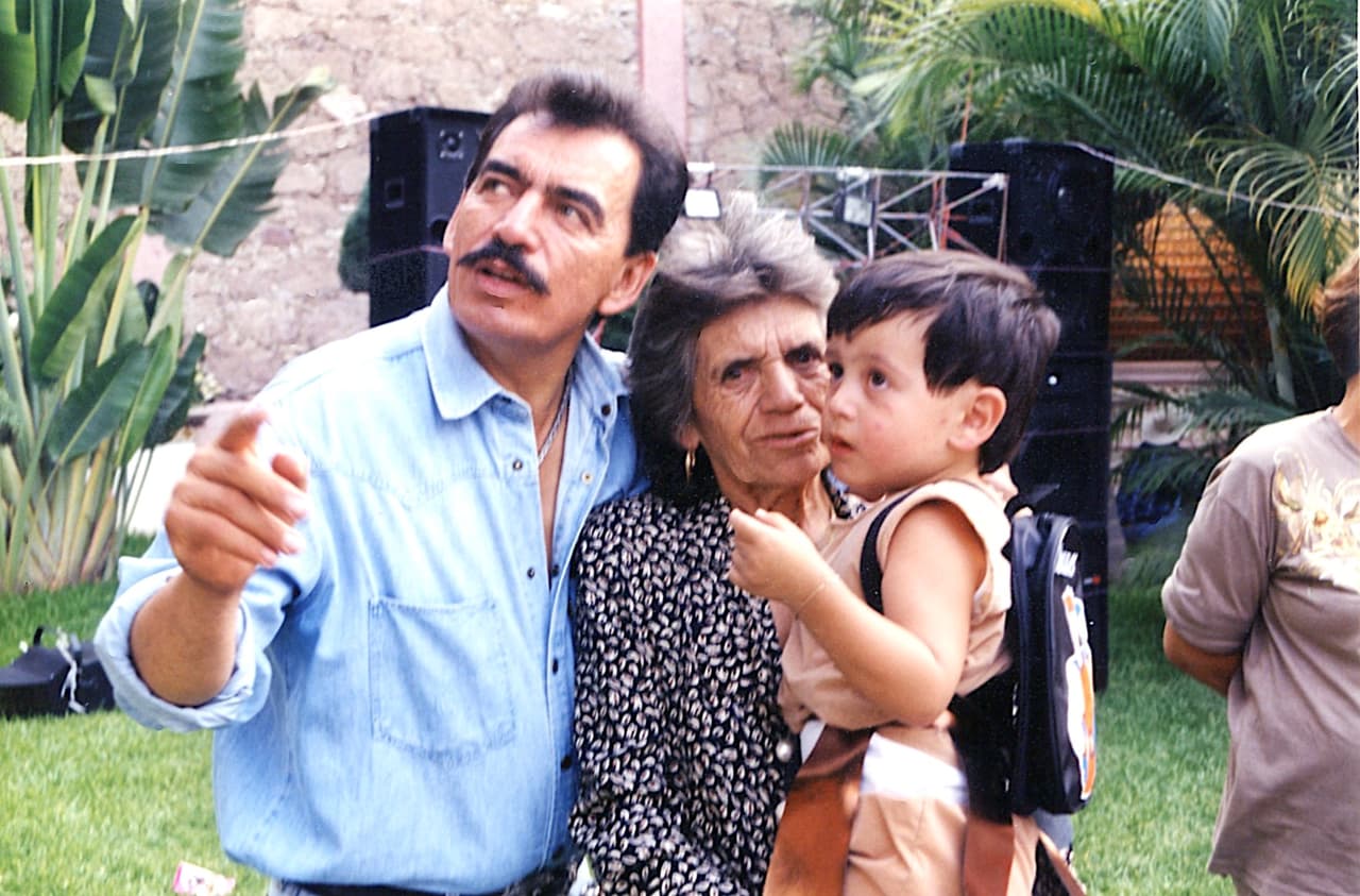 Joan Sebastian con Julián Figueroa.