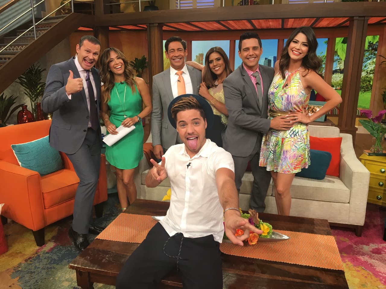 ¿A poco no? Ya queríamos ver todas esas sonrisas juntas.