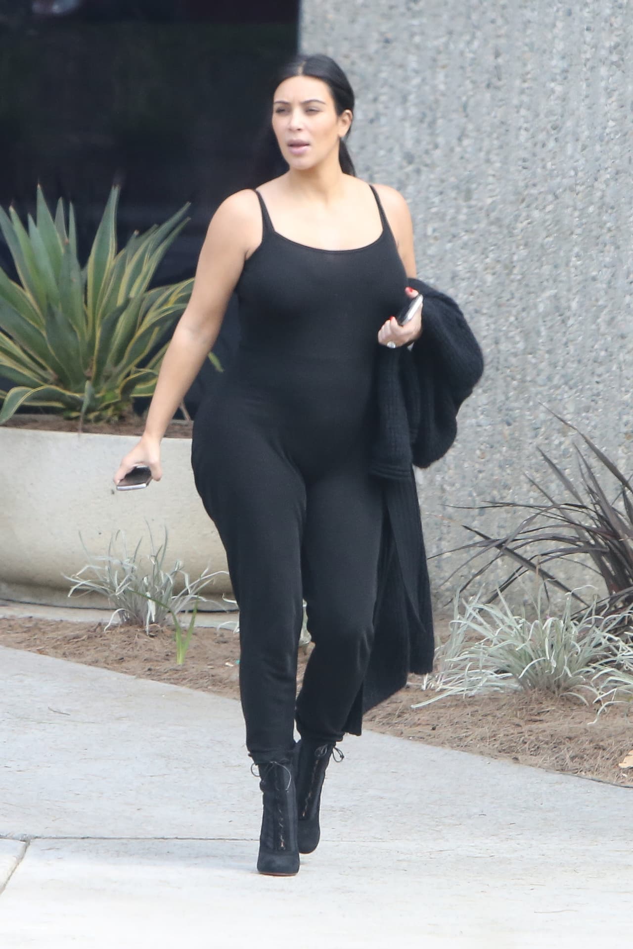 En su primer embarazo aumentó mucho de peso.