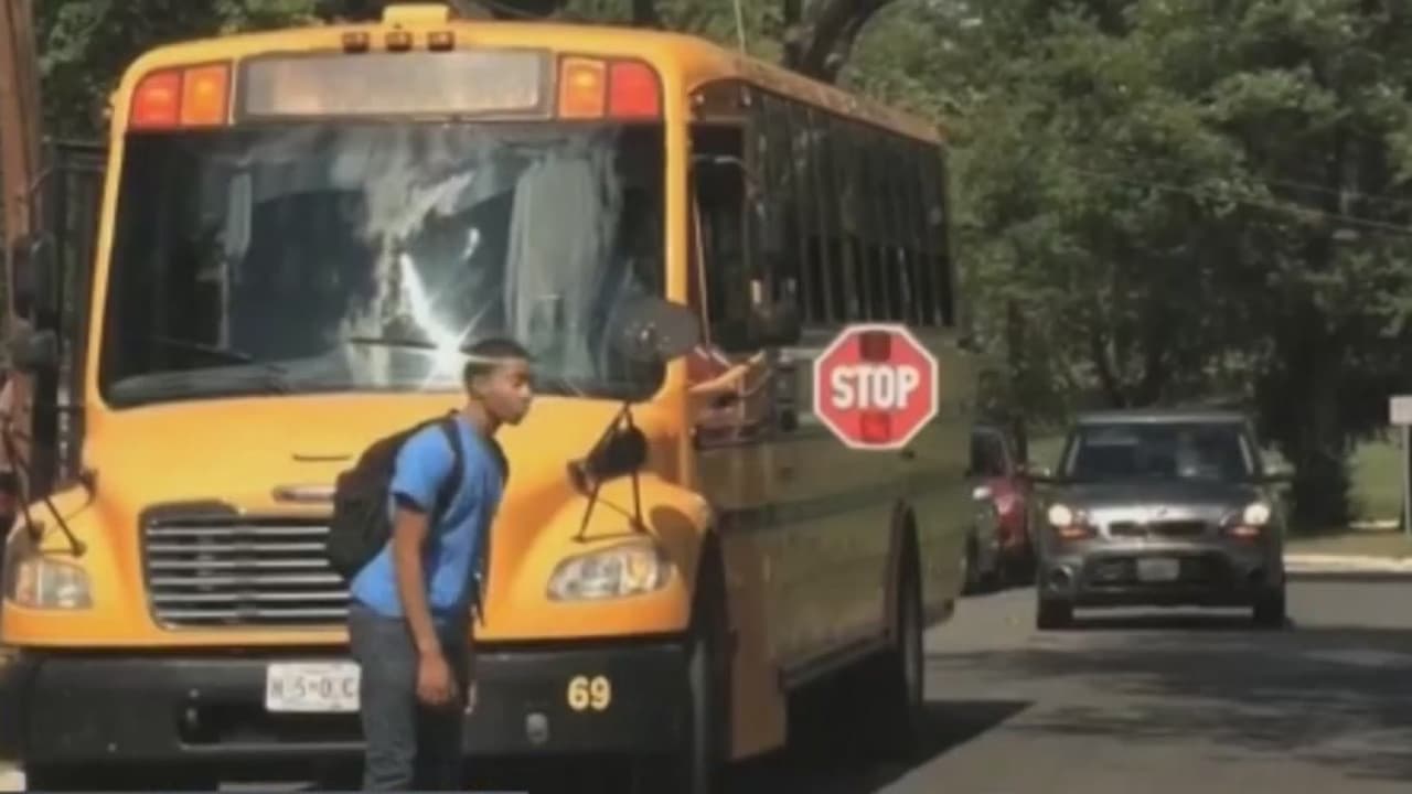 Ofrecen asesorías para evitar el bullying contra hijos de inmigrantes en las escuelas de San Antonio