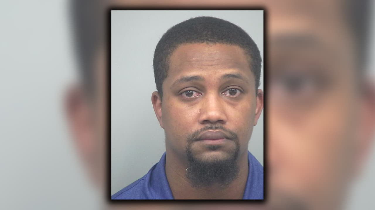 Christopher Marcquis Allen - Acusado de amenazas y actos terroristas.