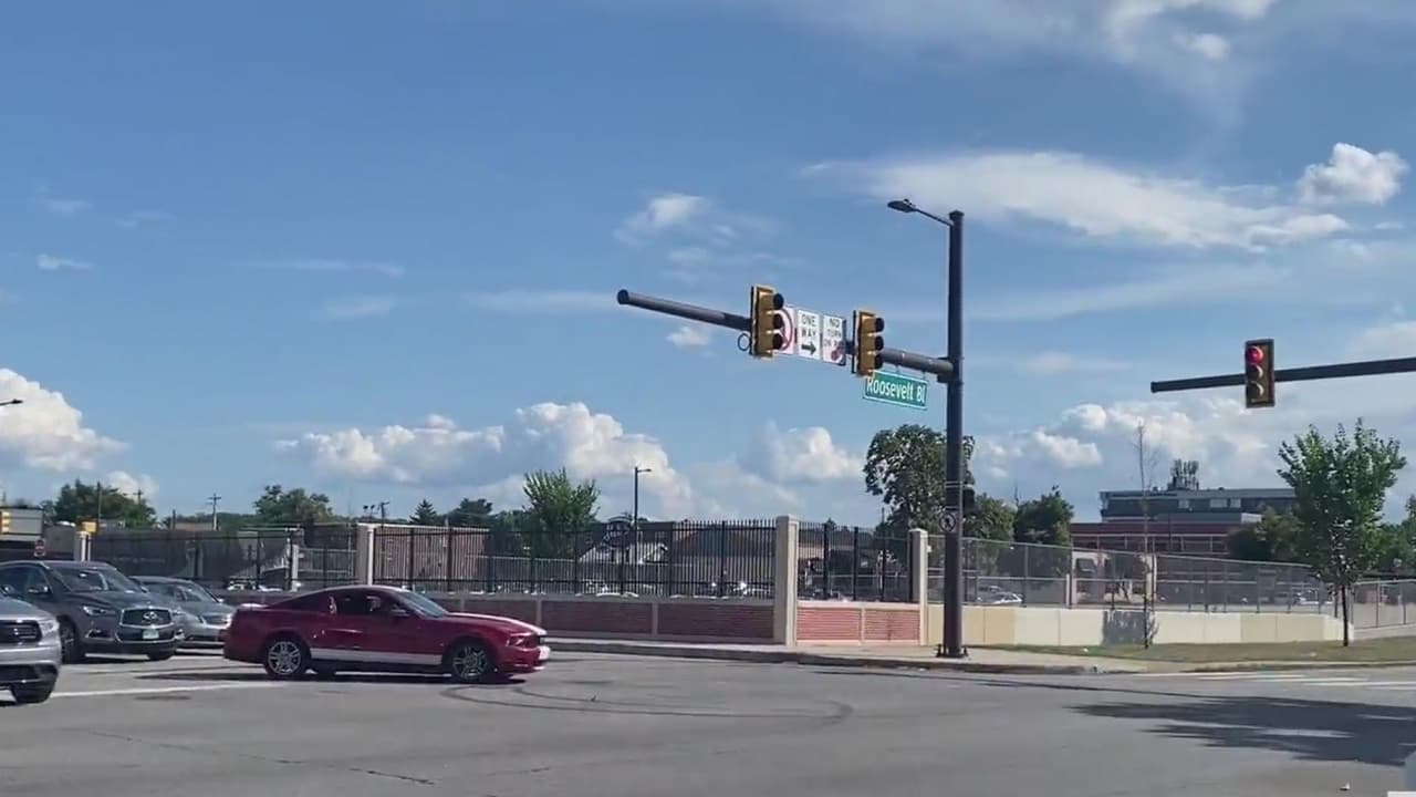 <b>Te puede interesar</b>: Una iniciativa está reduciendo el número de accidentes en una intersección considerada altamente peligrosa, voceros del programa piloto de cámaras de velocidad en el Roosevelt Blvd., dicen ha sido exitoso y se podría extender a otros condados en el futuro.