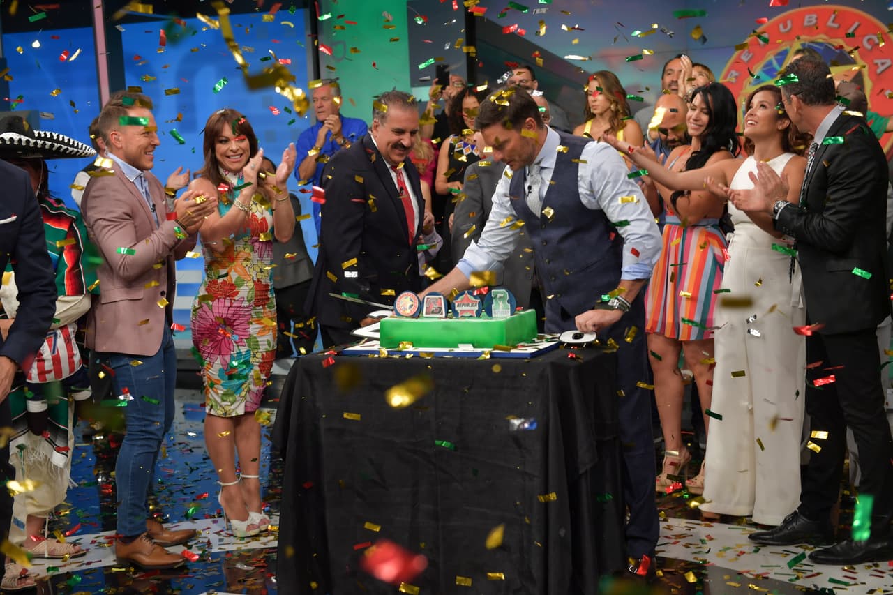 República Deportiva cumple 20 años de alegría e información y así los vivimos este domingo.