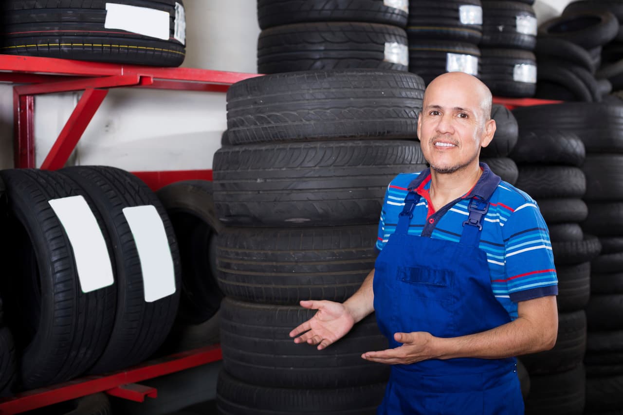 Ir al mecánico es un buen momento para votar.