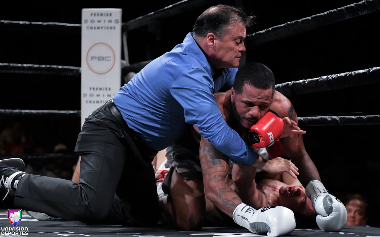 Anthony Dirrell (31-1, 24 KOs) y Able Han (26-3, 16 KOs) arrancaron la velada en El Paso con una decisión unánime a favor de Dirrell tras 10 episodios.