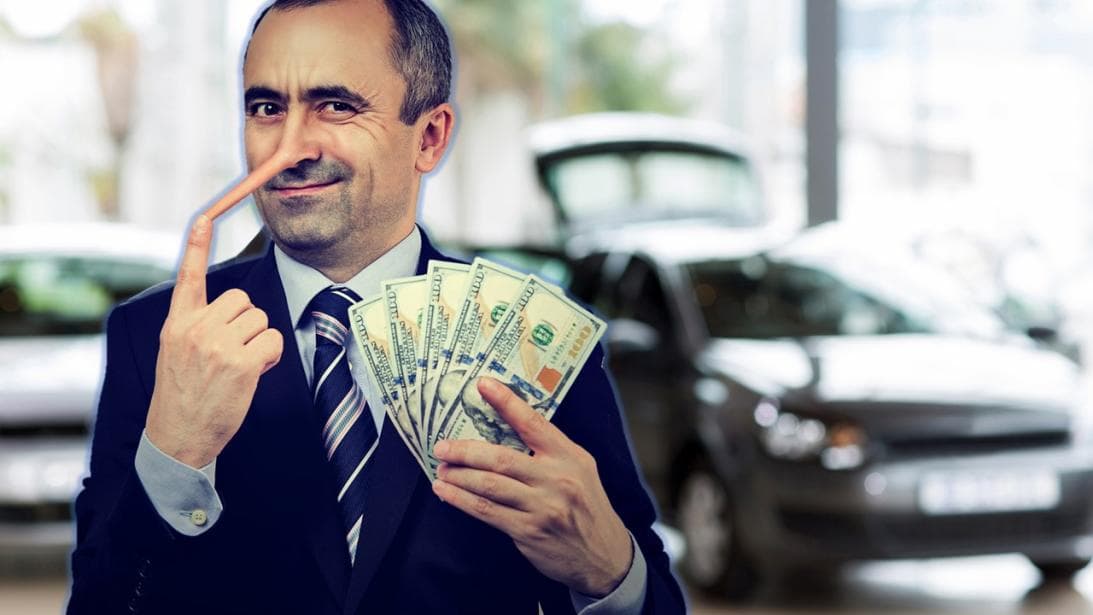 Desafortunadamente, es muy probable que el mercado automotriz se mantenga en estas condiciones mientras no regresemos a la normalidad. En caso de que no tengas otra opción más que continuar con el proceso de compra, 
<a href="https://www.univision.com/noticias/consejos-autos/10-recomendaciones-al-comprar-un-carro-usado-fotos"><u>ten muy en cuenta estos consejos</u></a> y no caigas en estas 
<a href="https://www.univision.com/carros/consejos-de-carros/comprar-carro-no-caigas-mentiras-vendedores-fotos"><u>mentiras que dicen los vendedores</u></a>.