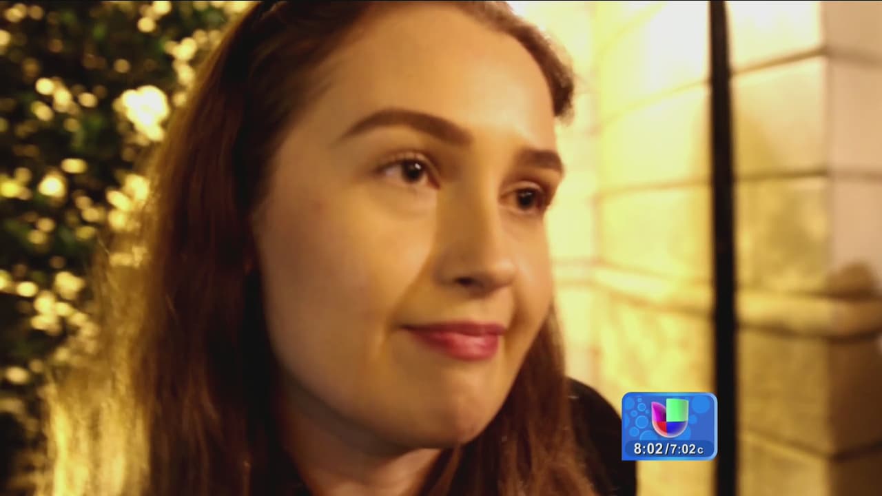 Kenia dijo que desde que empezó el traslado no ha podido hablar con él y que desconocía sobre la fianza del cantante.