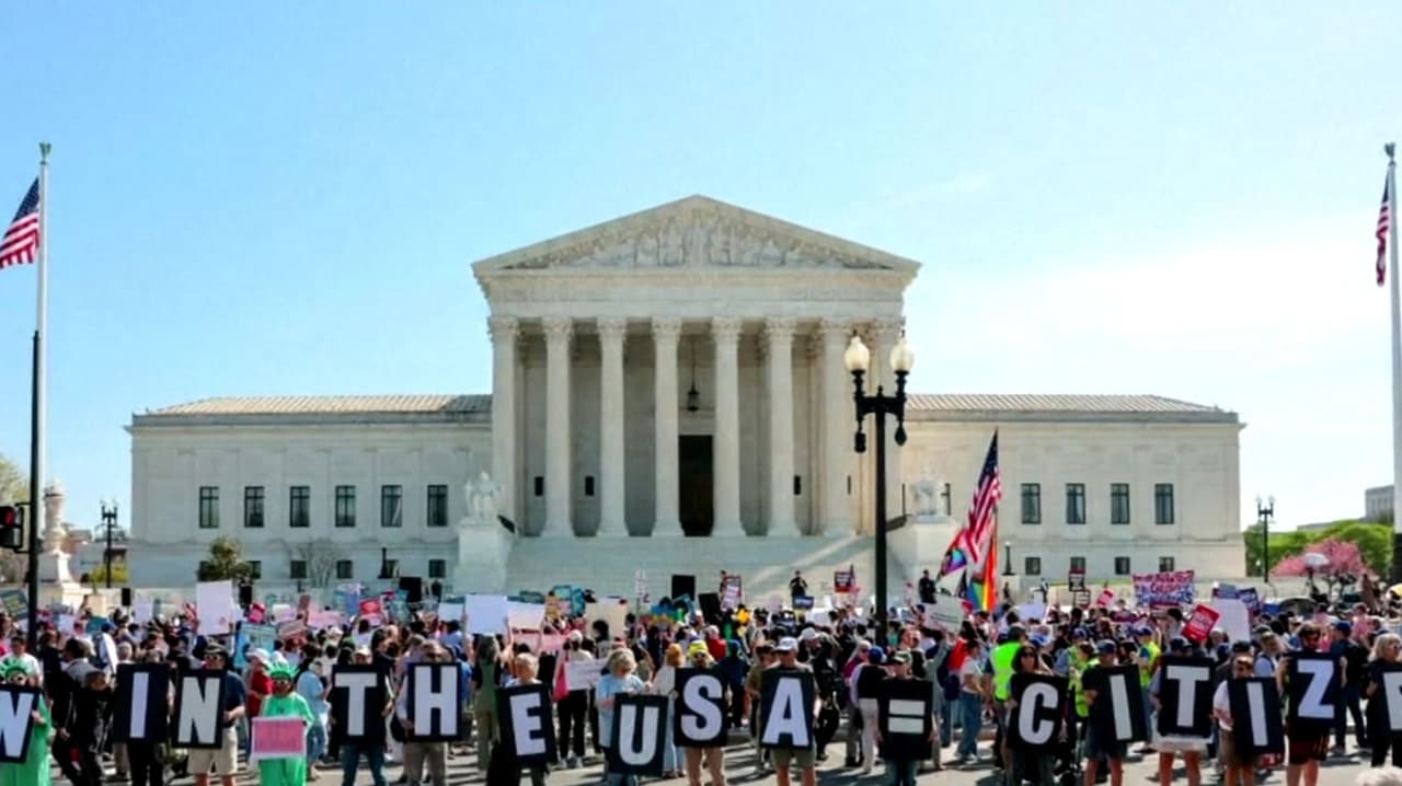 Crónica de un día crucial en la Corte Suprema: Jueces escuchan argumento sobre ciudadanía por nacimiento