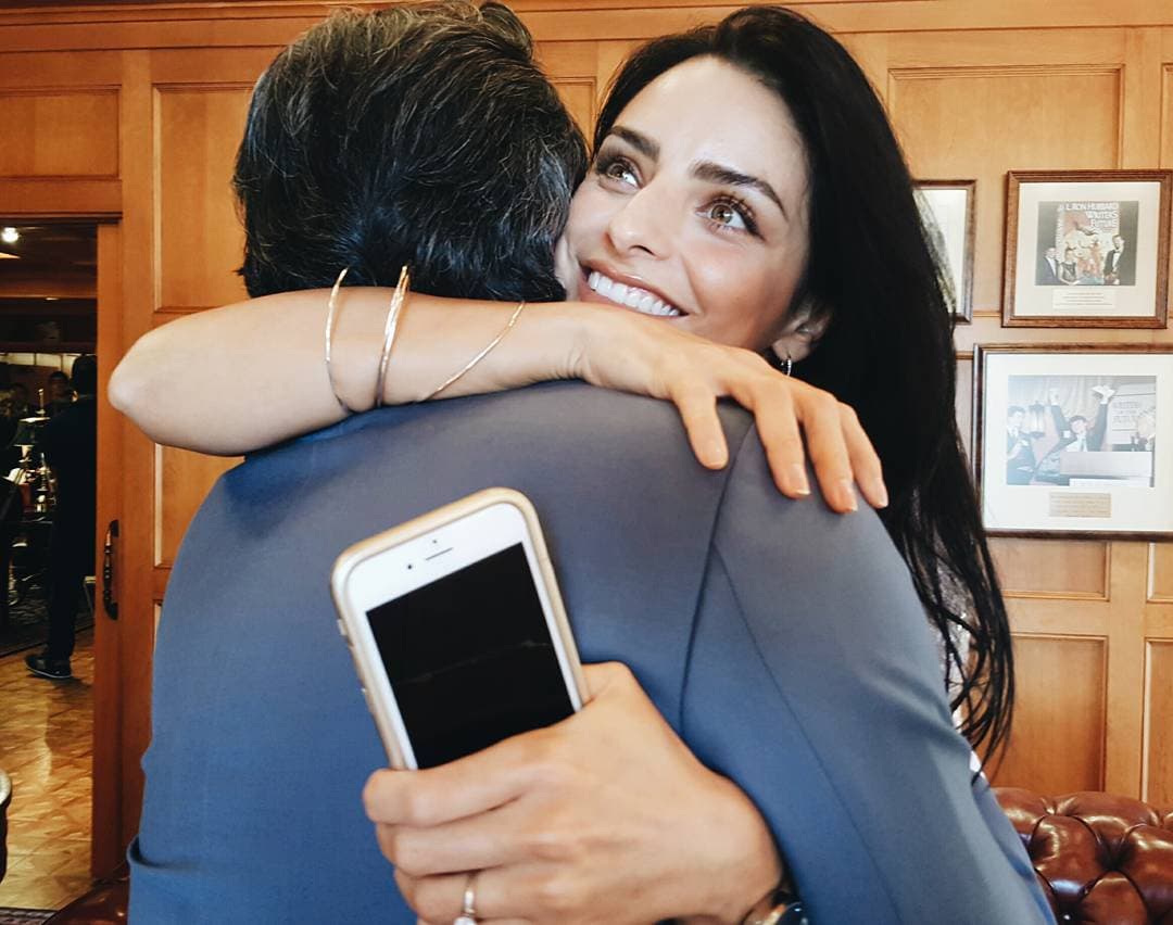 El amor que existe entre ellos no se puede ocultar, es por eso que
<b><a href="http://www.univision.com/temas/eugenio-derbez">Eugenio</a></b> aprovecha cada oportunidad para capturar los más grandes momentos junto a su hija.