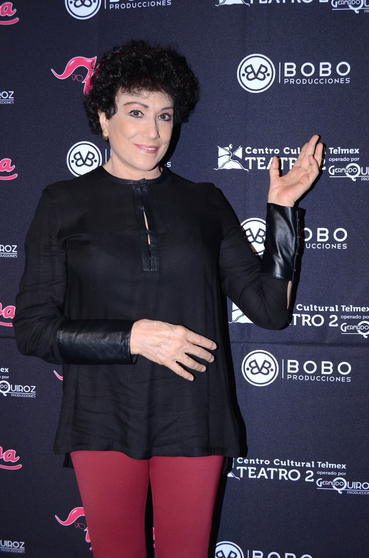 La cantante y productora musical Julissa dijo no importarle lo que suceda con el grupo OV7 y comentó que no puede olvidar el rompimiento que tuvo con ellos hace algunos años.