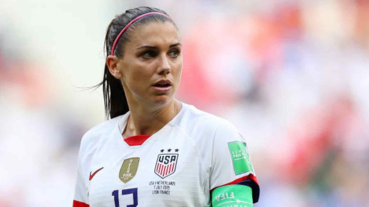 Vacaciones de Alex Morgan terminaron en contagio de COVID-19