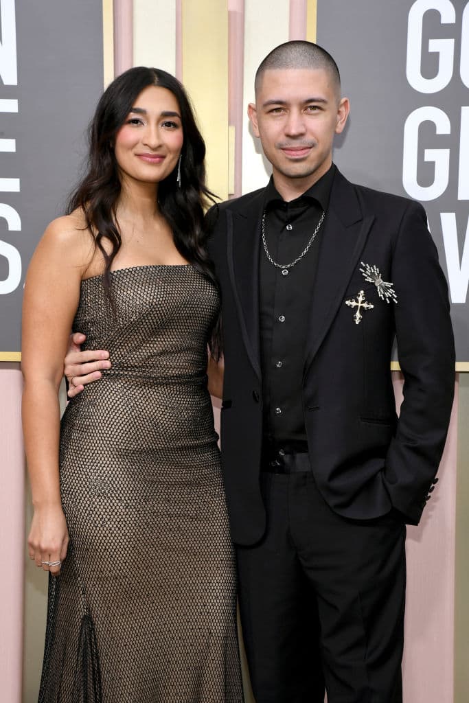 El 'influencer' 
<b>Noel Miller y su esposa Aleena Miller</b> llegaron abrazados al evento.