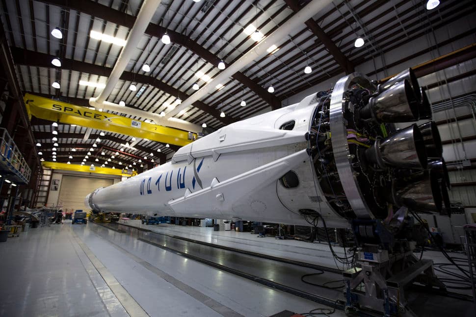 Cohete Falcon 9 de SpaceX similar al que explotó el 1 de septiembre de 2016.