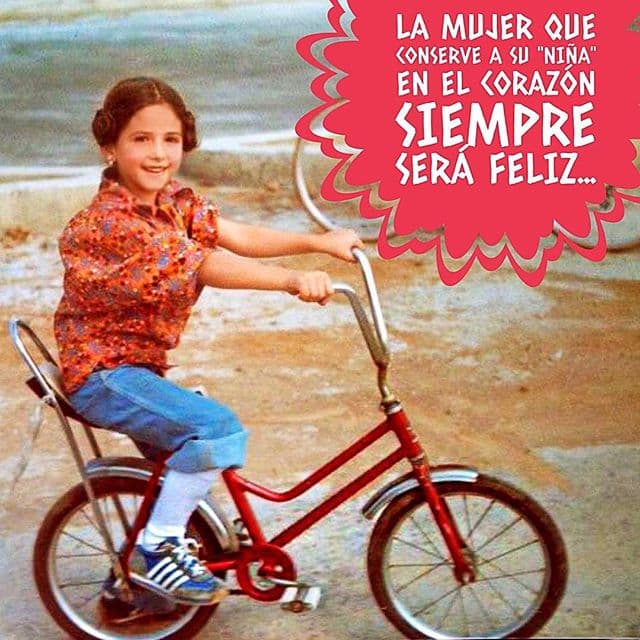 Andrea Legarreta recordó su infancia.