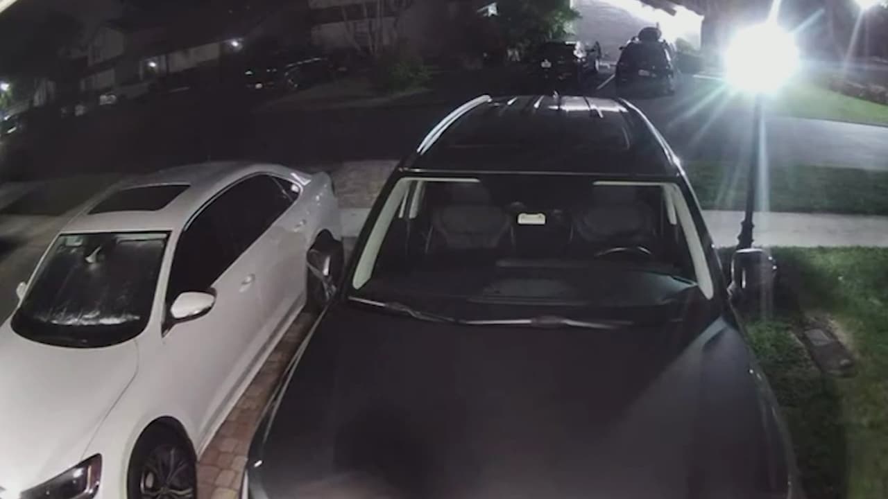 Sospechosos de robo de carros mueren al caer a un lago en Broward