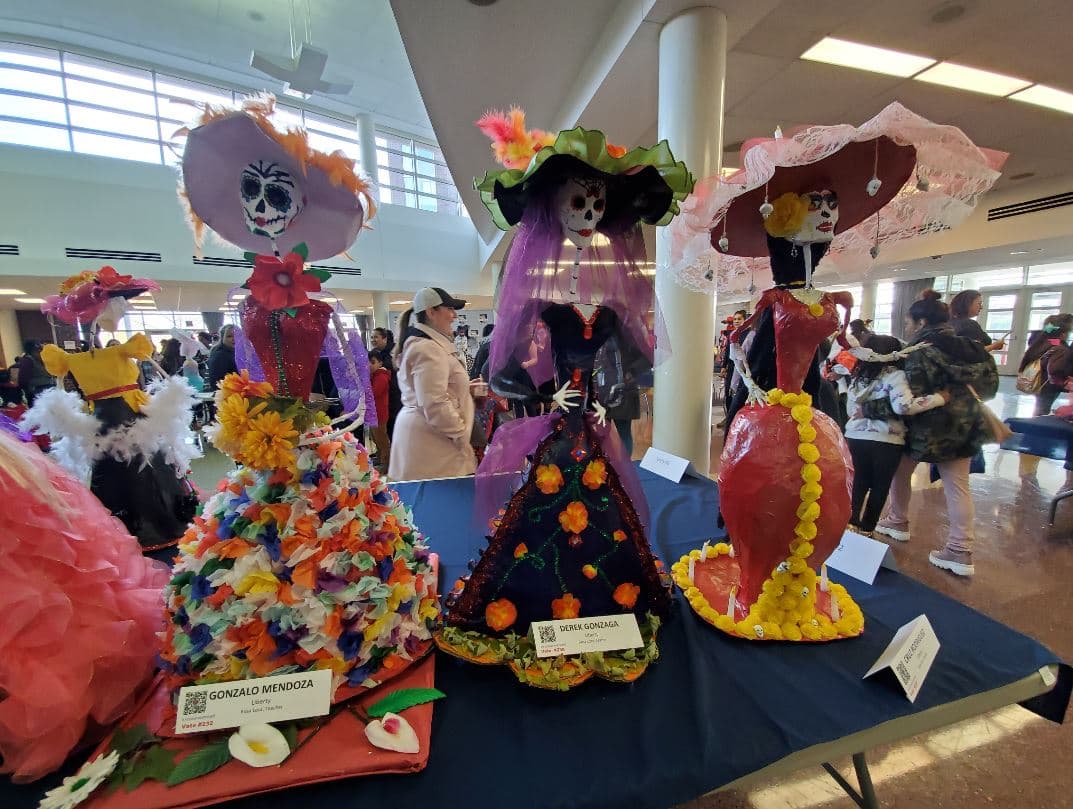 Las escuelas participantes incluyeron: Cicero West, Columbus East, Columbus West, Drexel, Liberty, Lincoln, McKinley, Roosevelt, Sherlock, Unity, Warren Park, y Wilson.