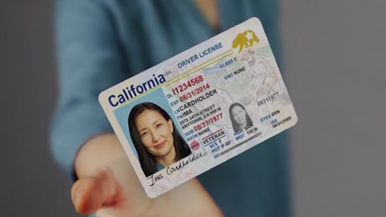 California destina $55 millones para verificación REAL ID; crece temor por posible acceso a datos del DMV